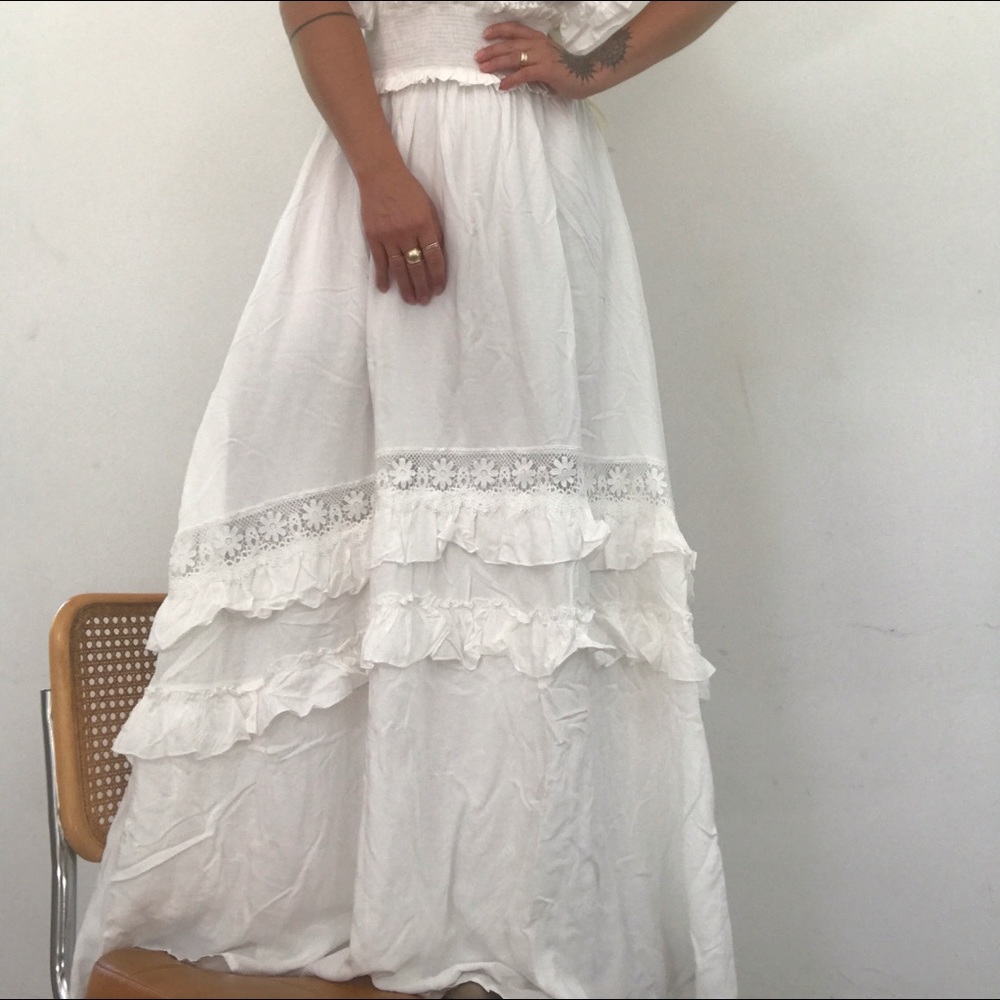 White Magnolia Prairie Dress - Picture 5 of 5